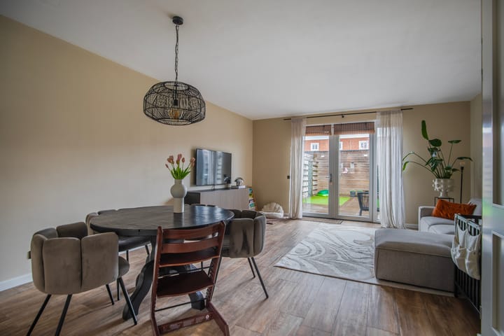 Photo 2 of Dianaplantsoen 15