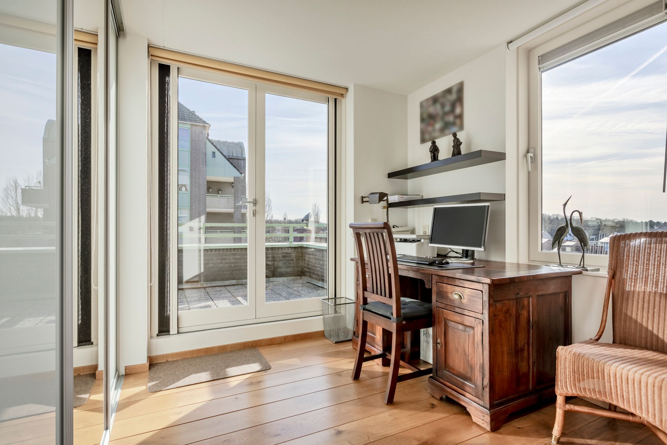 Spacious 4-room apartment with garage and terraces at Wilhelminakanaal — 17