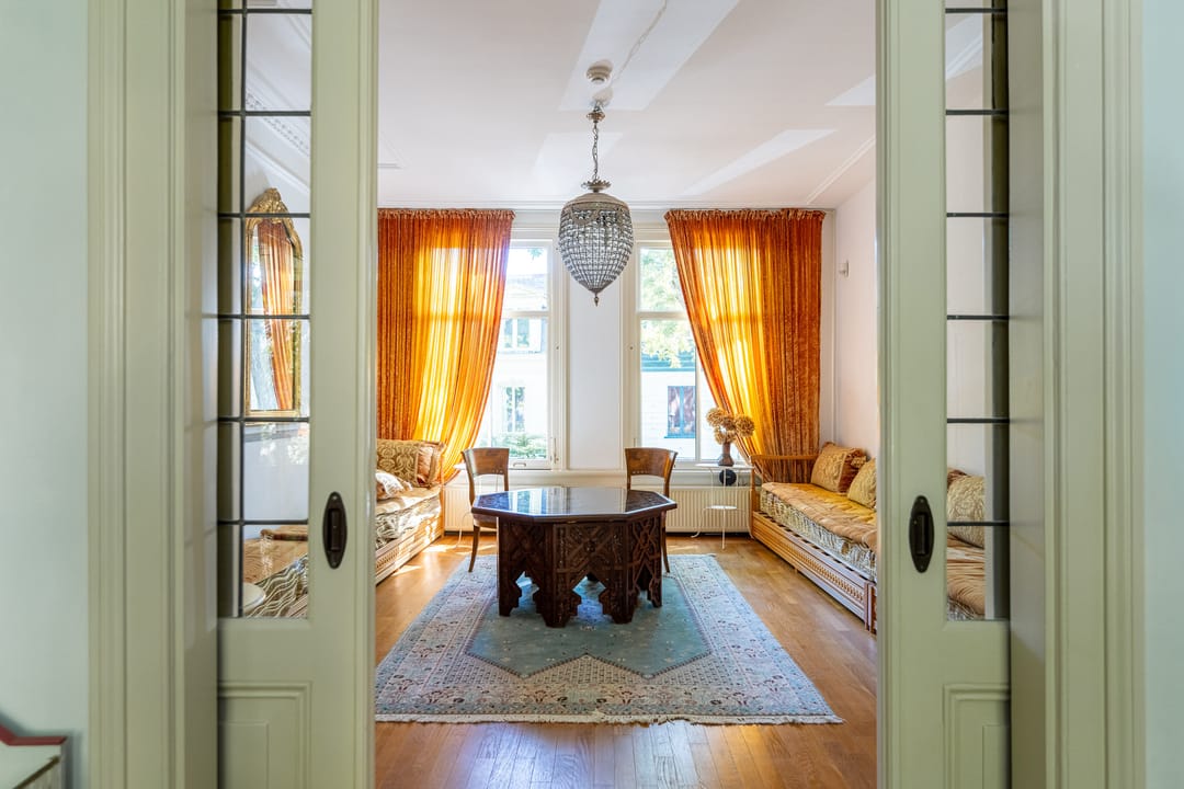 Historic semi-detached mansion with 9 bedrooms in Kralingen — 20