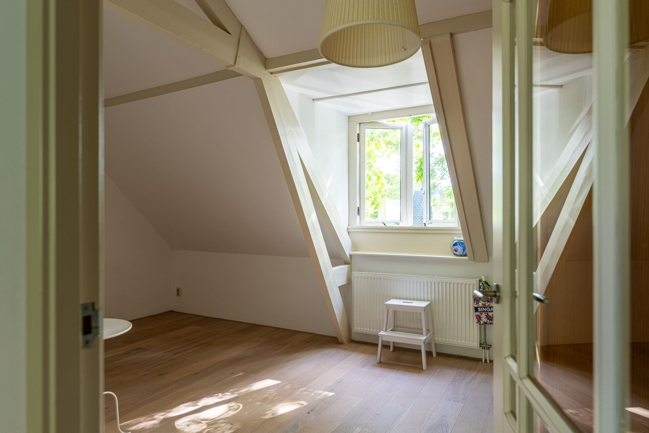 Historic semi-detached mansion with 9 bedrooms in Kralingen — 36