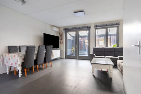 Roosjestin 18 secondary image