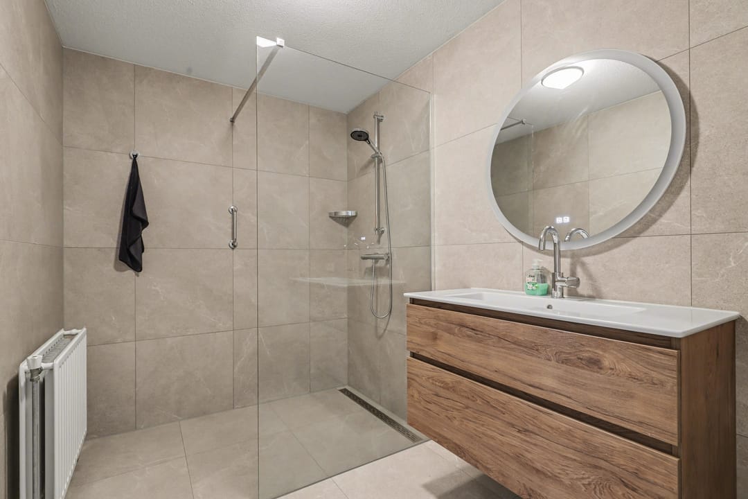 Foto 17 van Coosje Buskenstraat 132