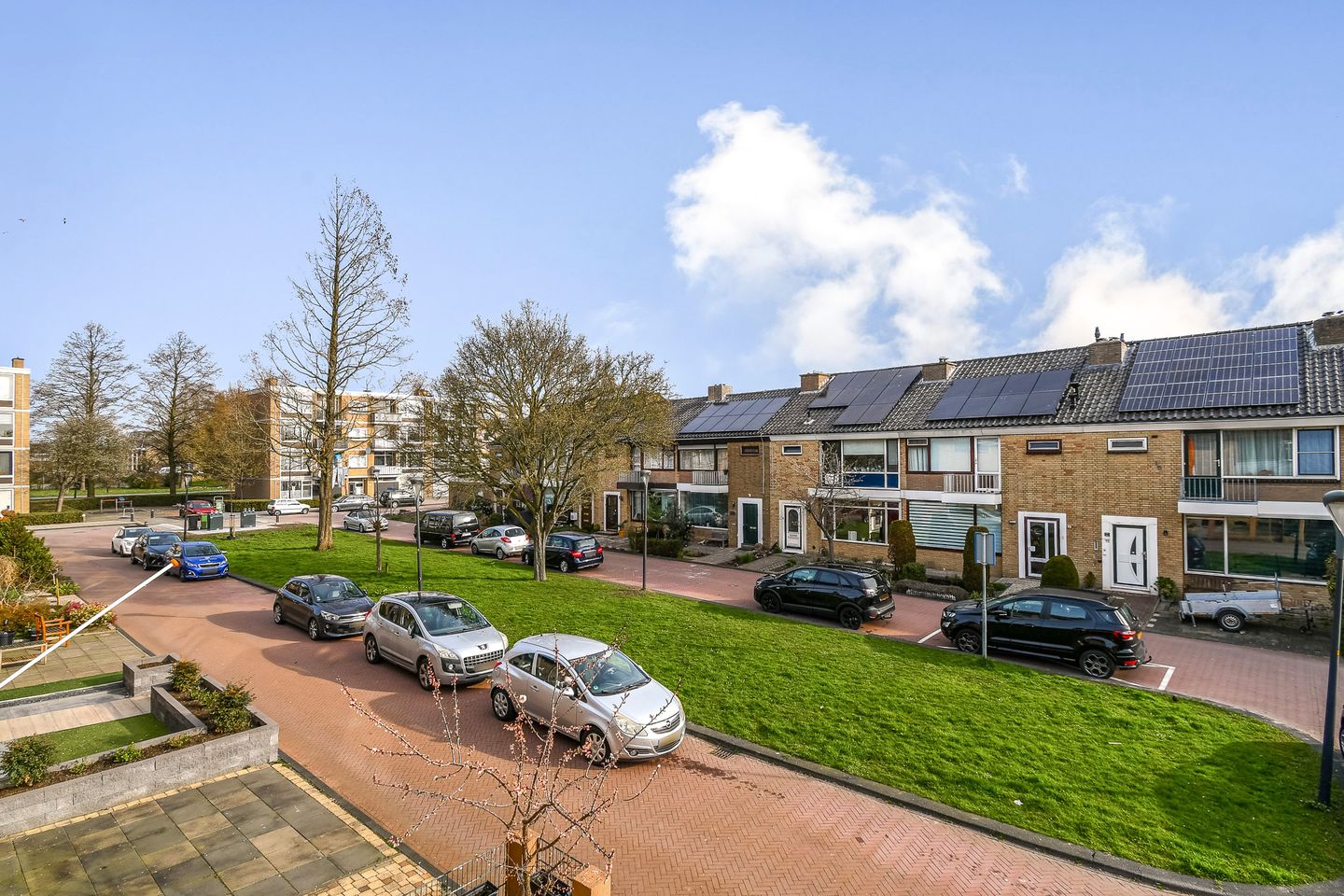 Photo 4 of Van der Helstplein 8