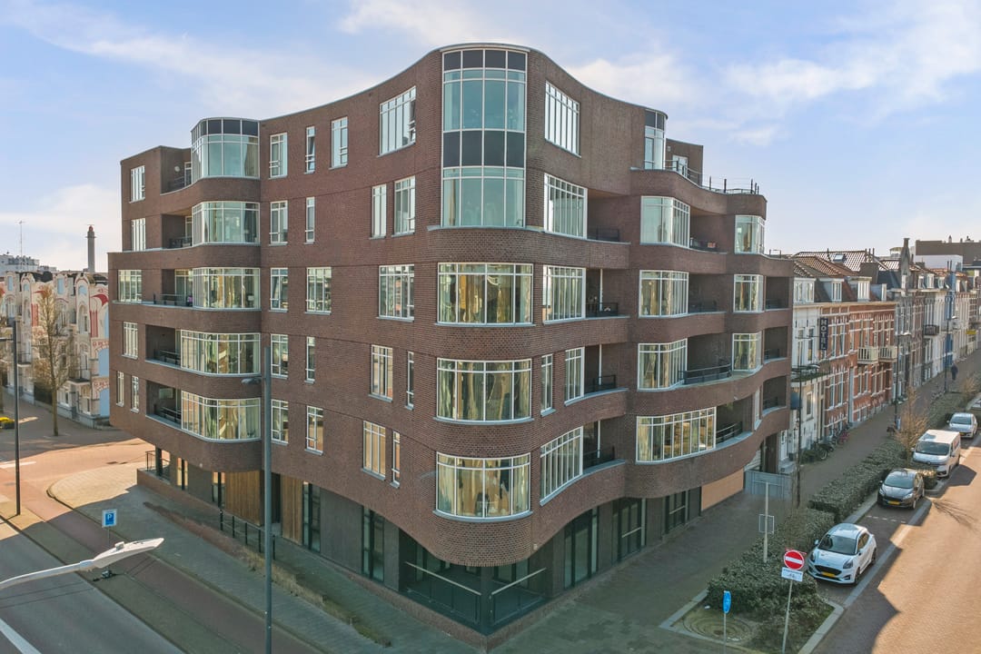 Foto 28 van Coosje Buskenstraat 132