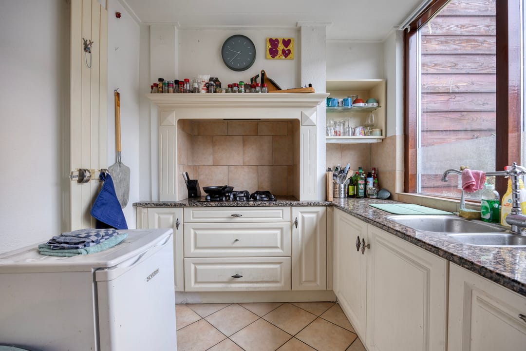 Spacious 5-Bedroom Character Home in Popular Rosmolenbuurt — 13