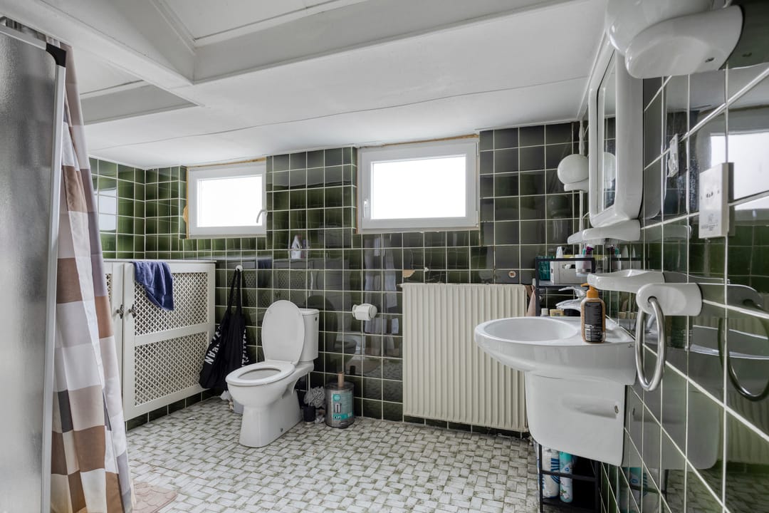 Spacious 5-Bedroom Character Home in Popular Rosmolenbuurt — 23