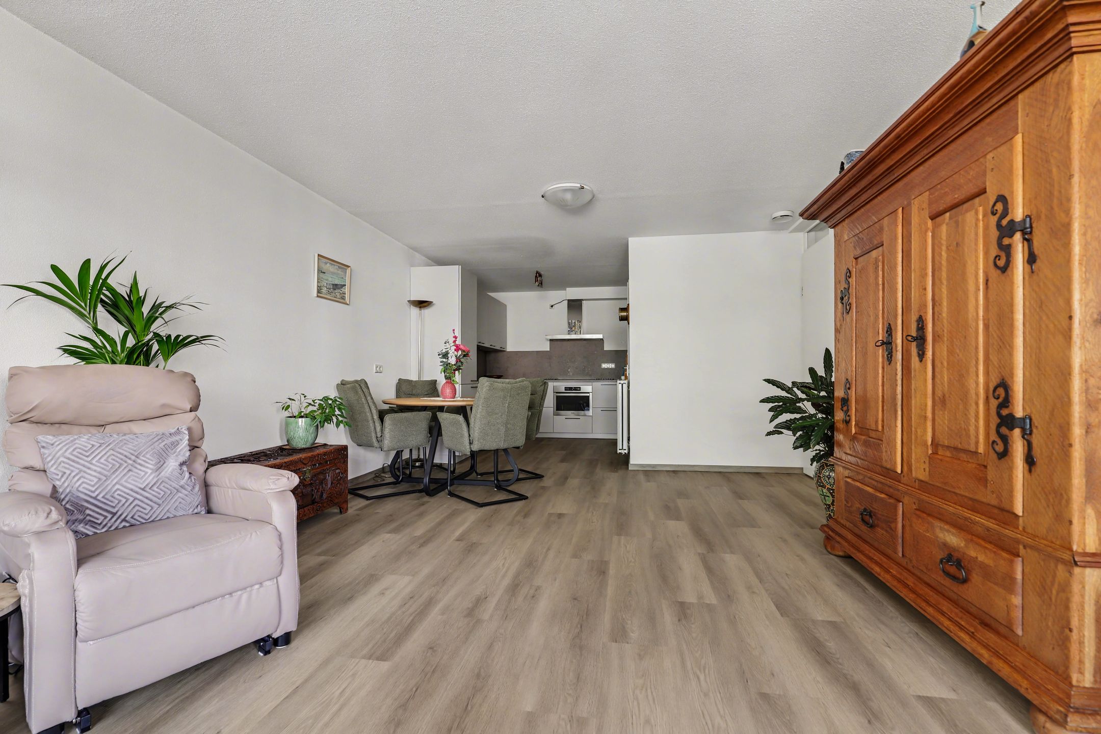 Foto 12 van Coosje Buskenstraat 132