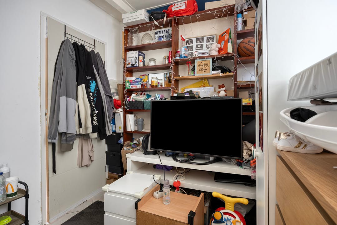 Spacious 5-Bedroom Character Home in Popular Rosmolenbuurt — 16