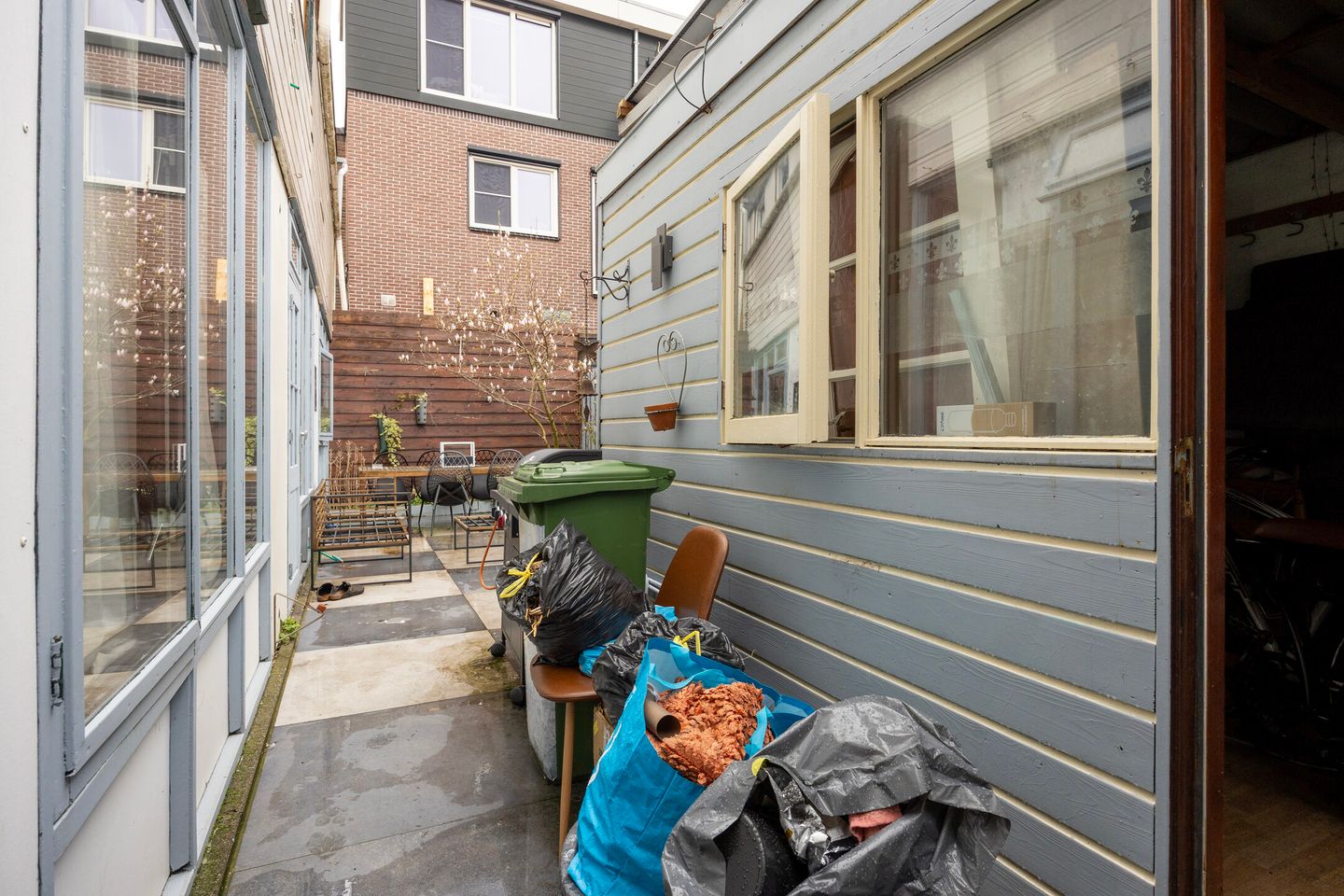 Spacious 5-Bedroom Character Home in Popular Rosmolenbuurt — 35