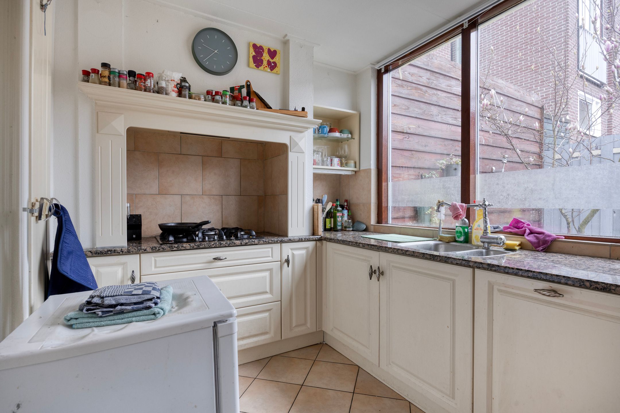 Spacious 5-Bedroom Character Home in Popular Rosmolenbuurt — 12