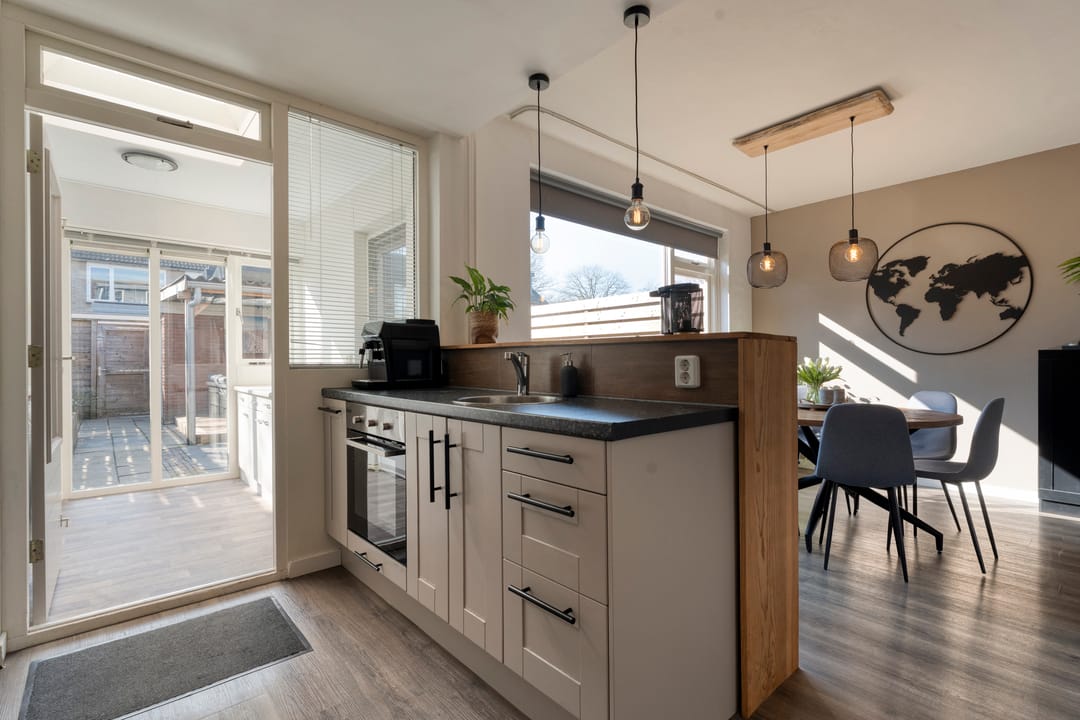 Foto 16 van Kometenlaan 12