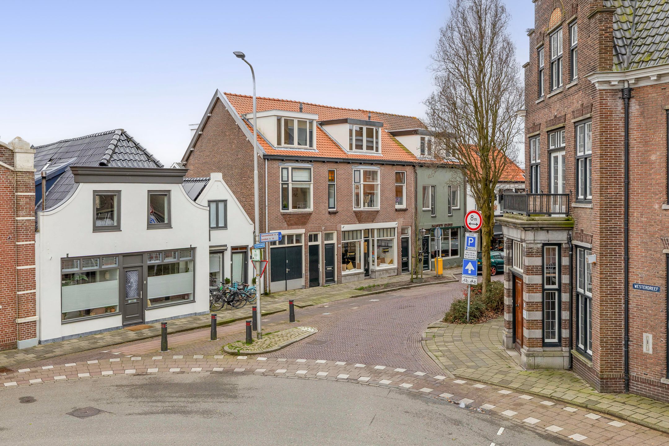 Characteristic Maisonnette in the Heart of Lisse — 24