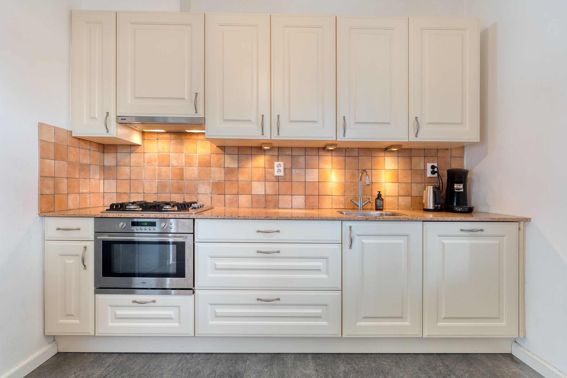 Foto 18 van J. Vermeerstraat 5