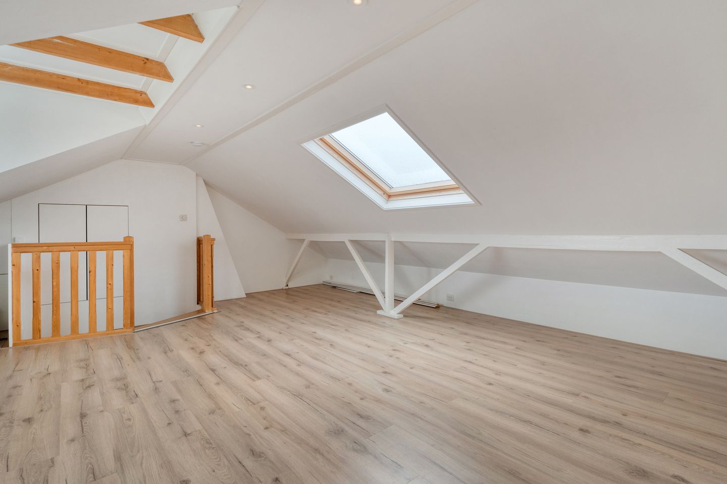 Foto 40 van J. Vermeerstraat 5