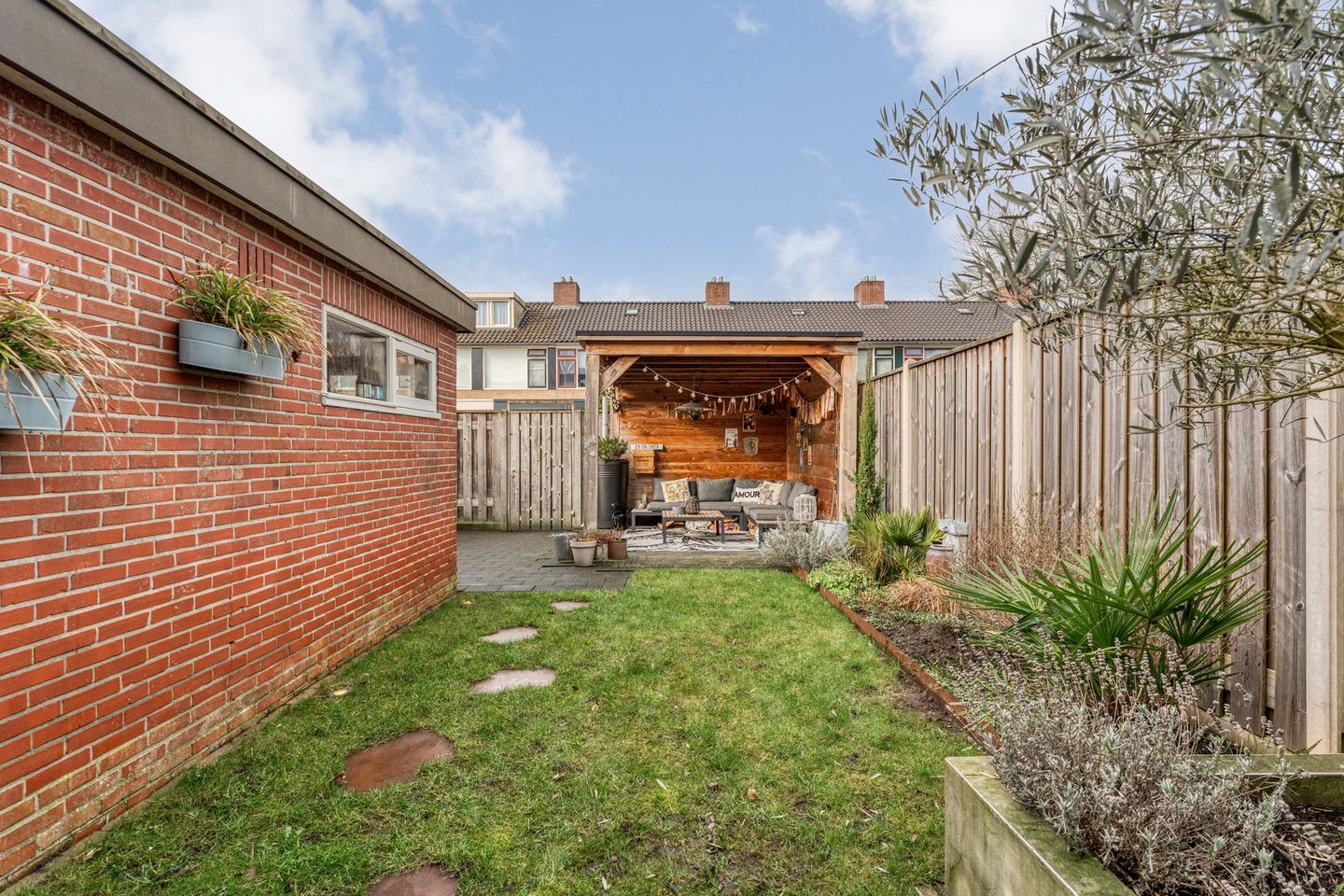 Foto 44 van J. Vermeerstraat 5