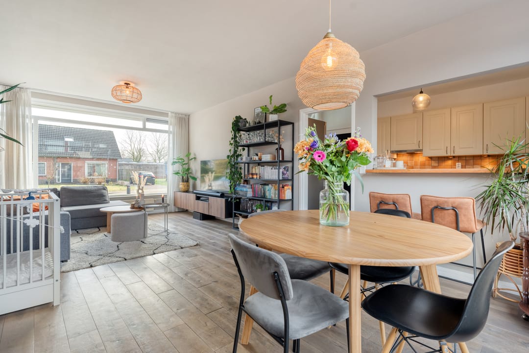 Foto 13 van J. Vermeerstraat 5