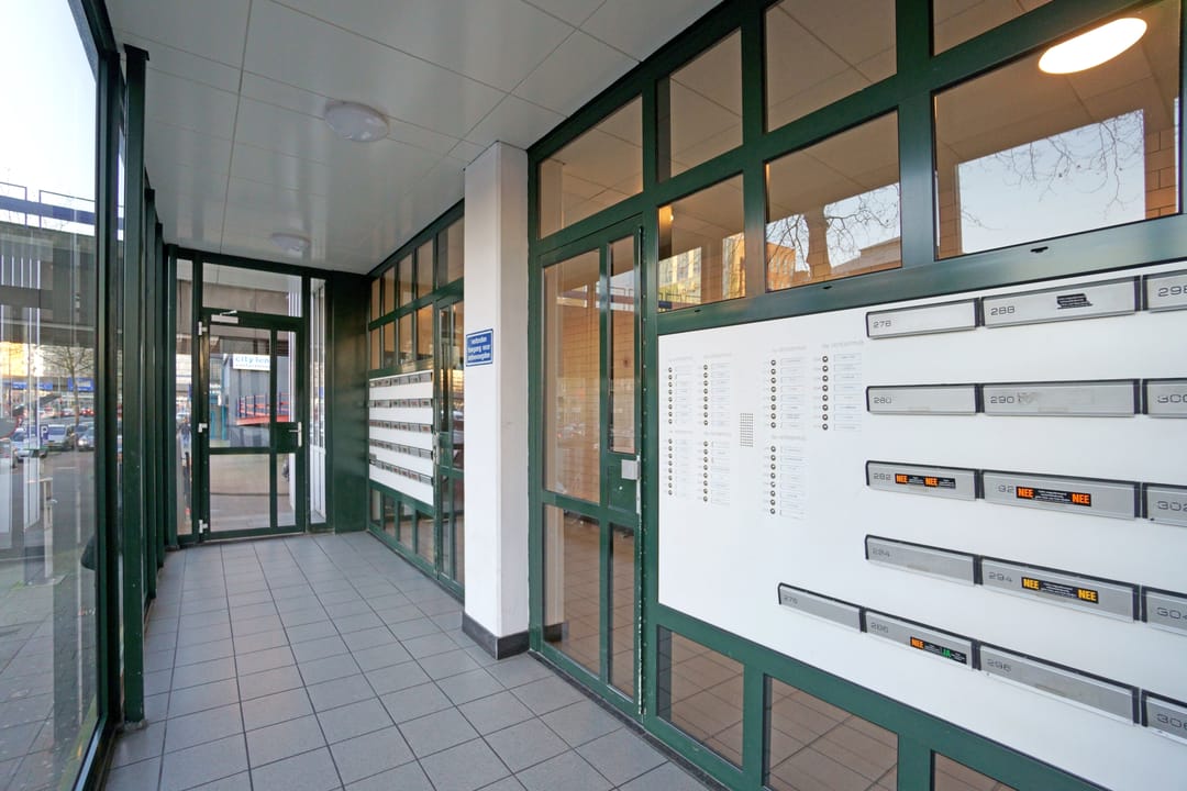 Photo 2 of Zuidplein 232