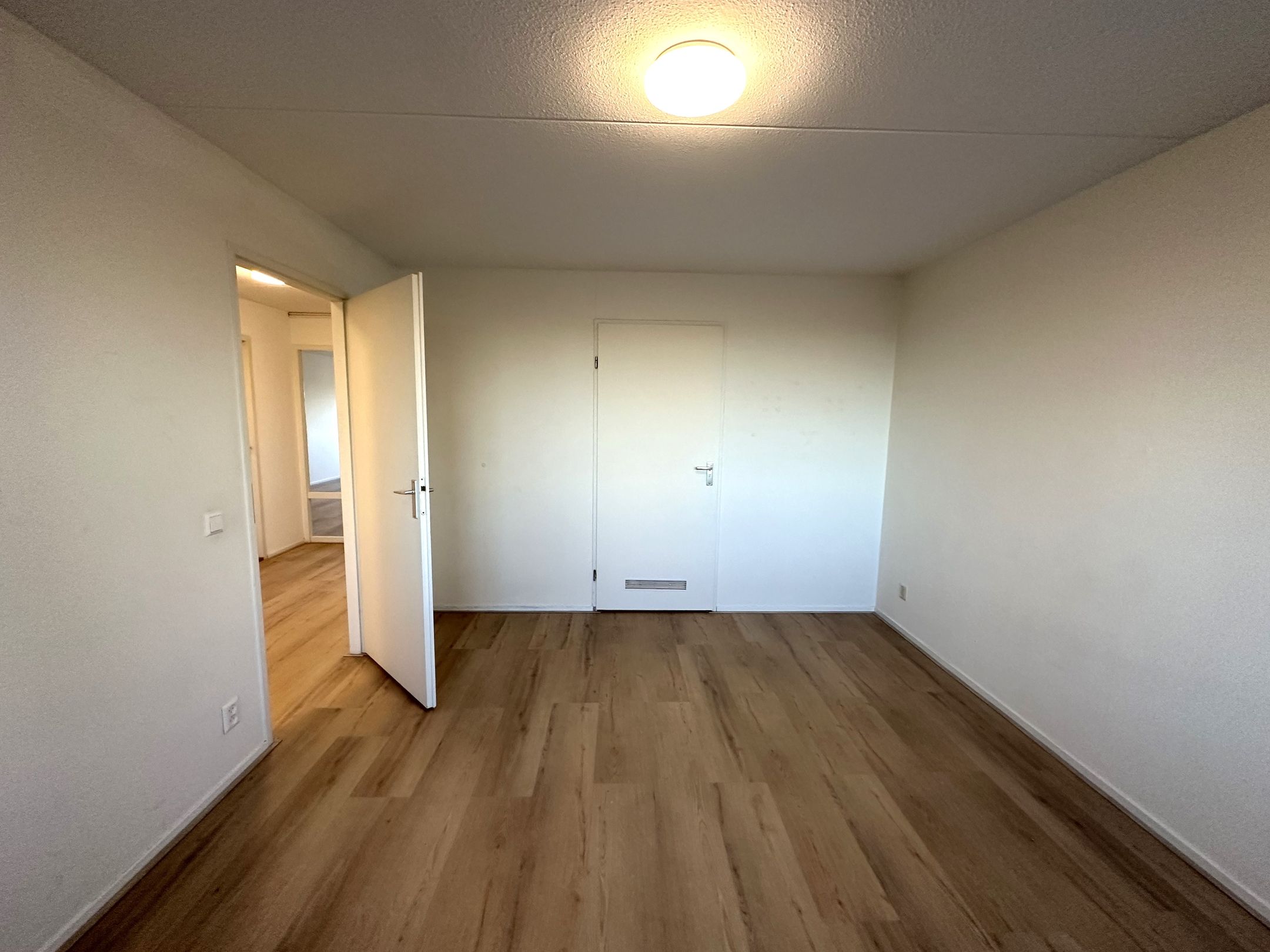 Photo 12 of Zuidplein 232