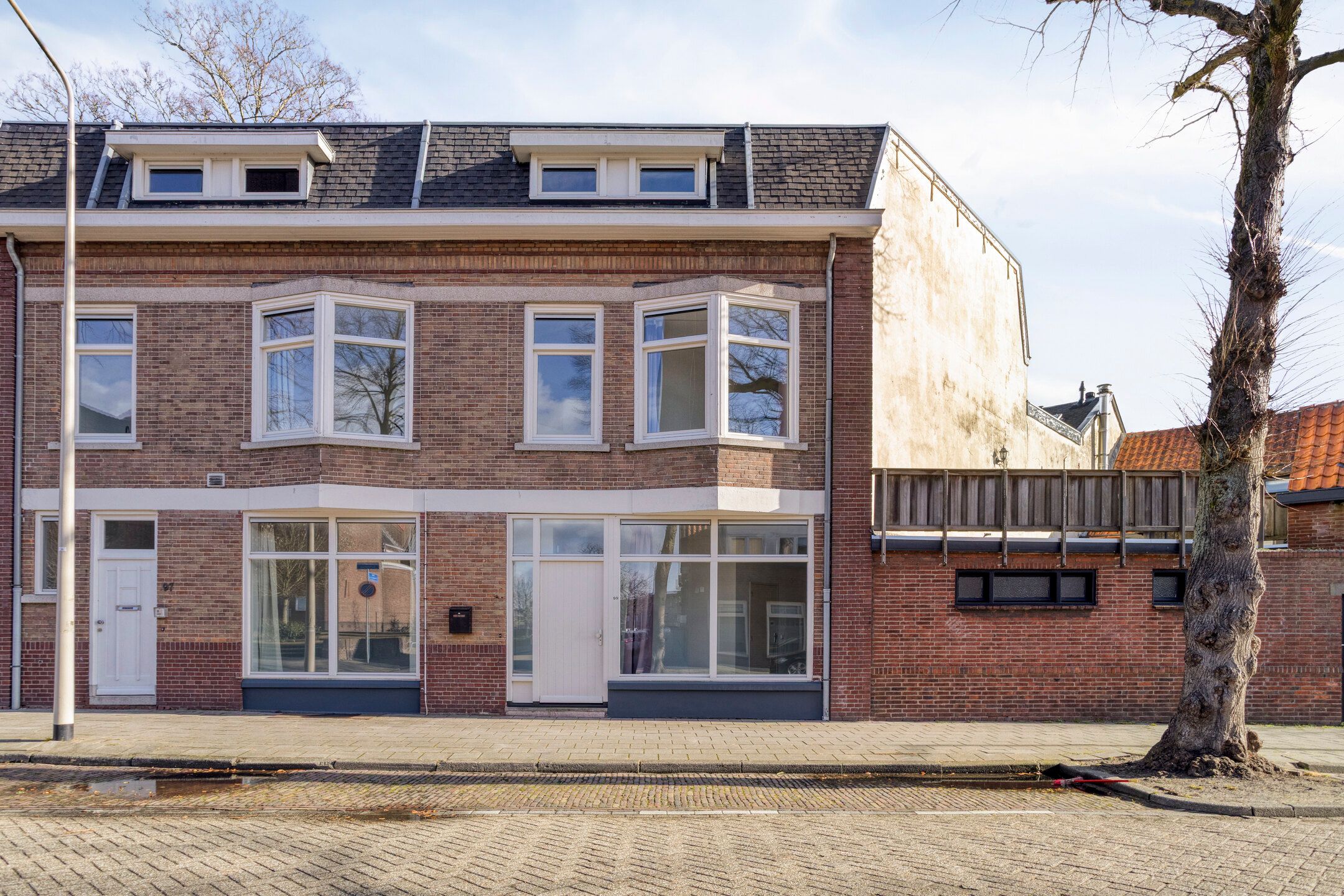 Prins Bernhardlaan 99 