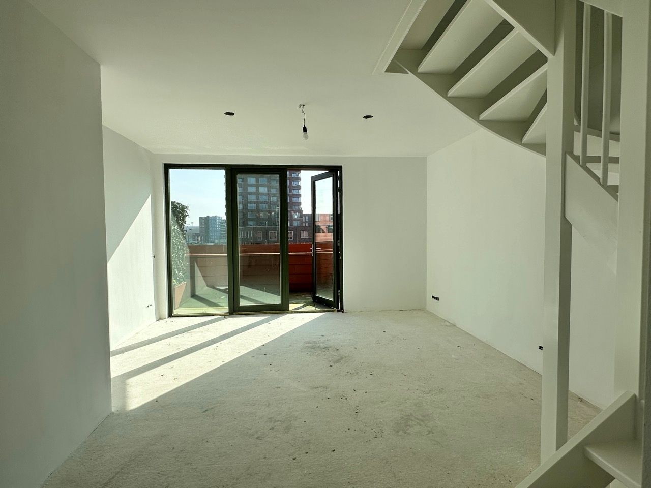 Photo 3 of Hilledijk 148-A