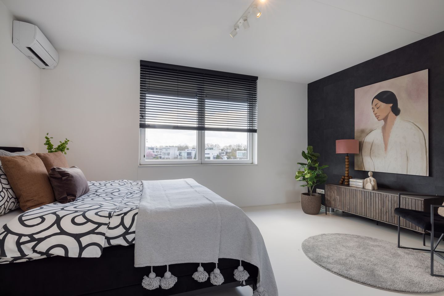 Luxury Waterfront Residence in Meerhoven — 25