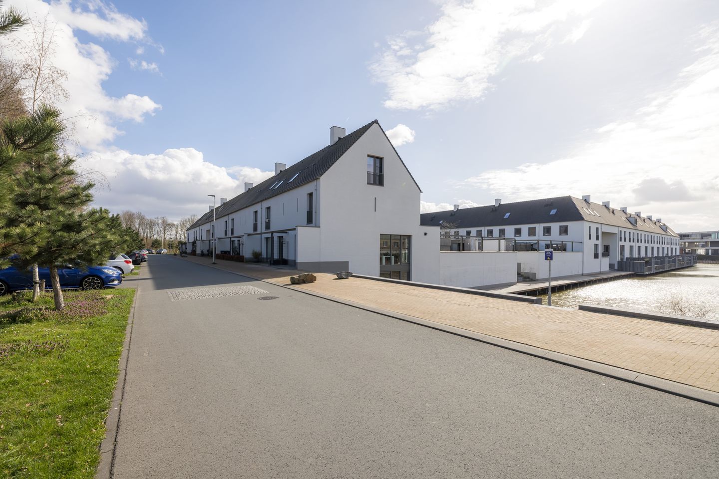 Luxury Waterfront Residence in Meerhoven — 44