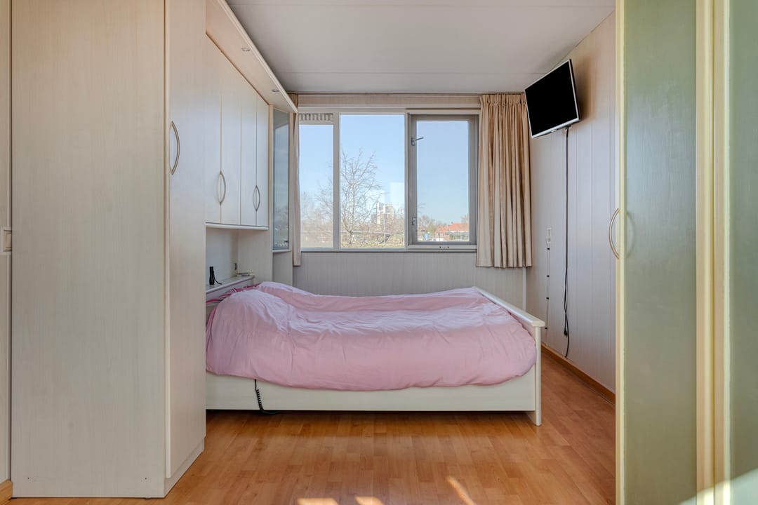 Foto 22 van Marga Klompéstraat 67