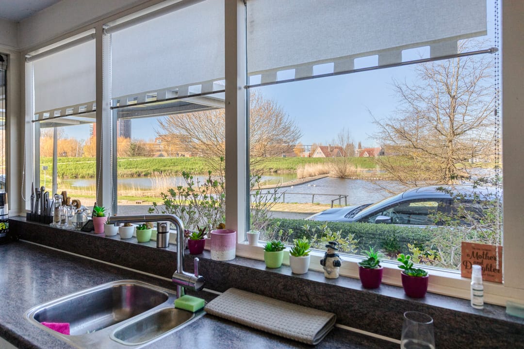 Foto 17 van Marga Klompéstraat 67