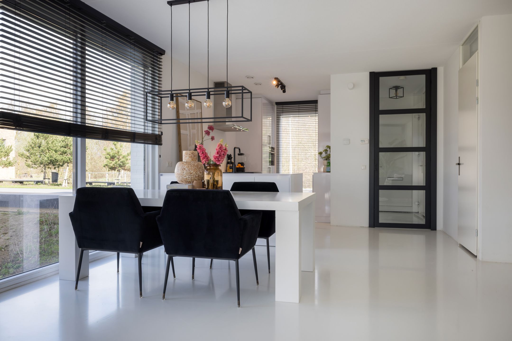 Luxury Waterfront Residence in Meerhoven — 15