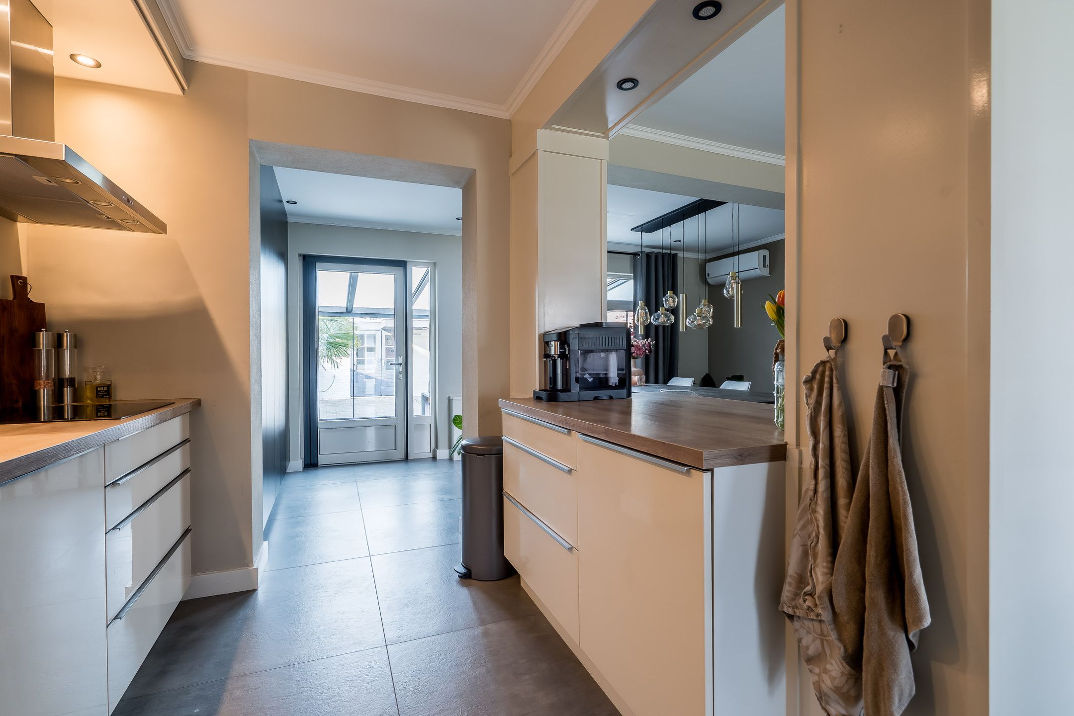 Photo 15 of Mariannestraat 41