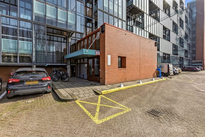 Foto 2 van Dokter Van Ledestraat 28