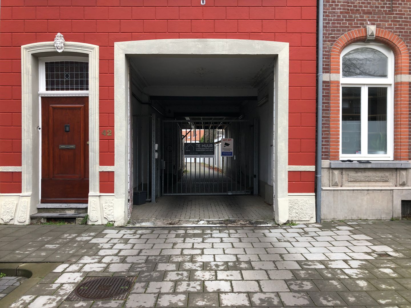 Photo 1 of Antoon van Elenstraat 42-A