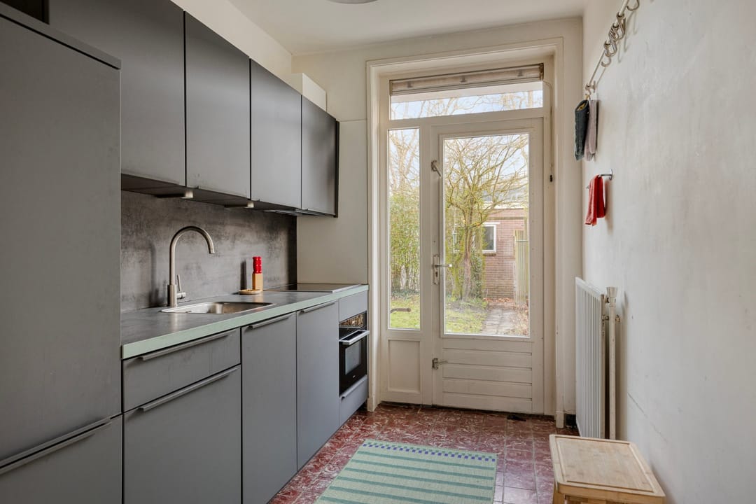 Photo 13 of Petrus Dondersstraat 163
