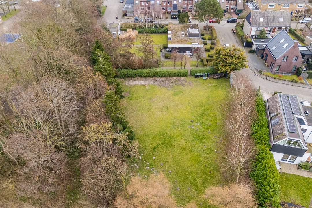 Photo 2 of Meeuwenlaan