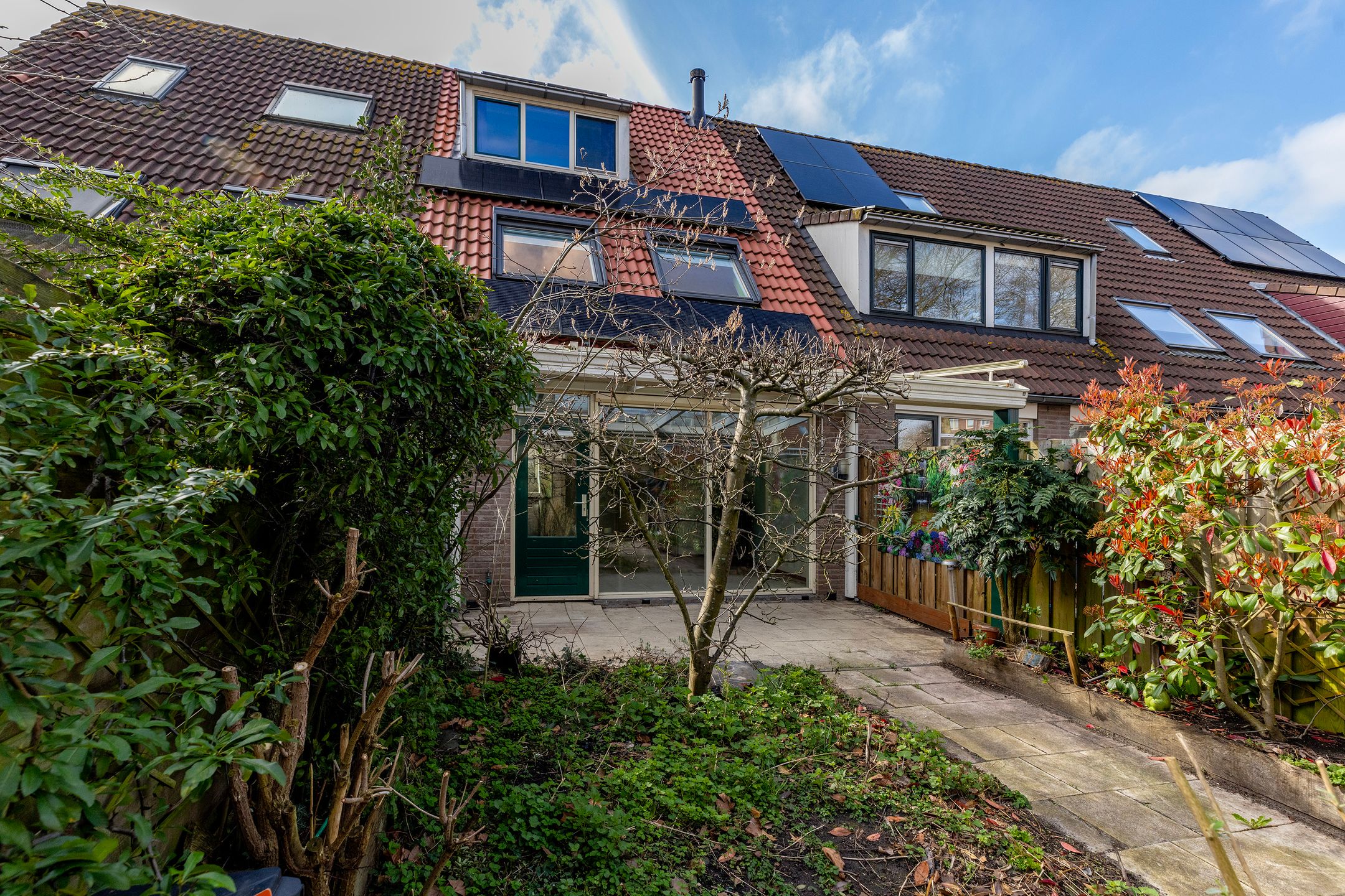 Charlotte v Pallandtrade 19