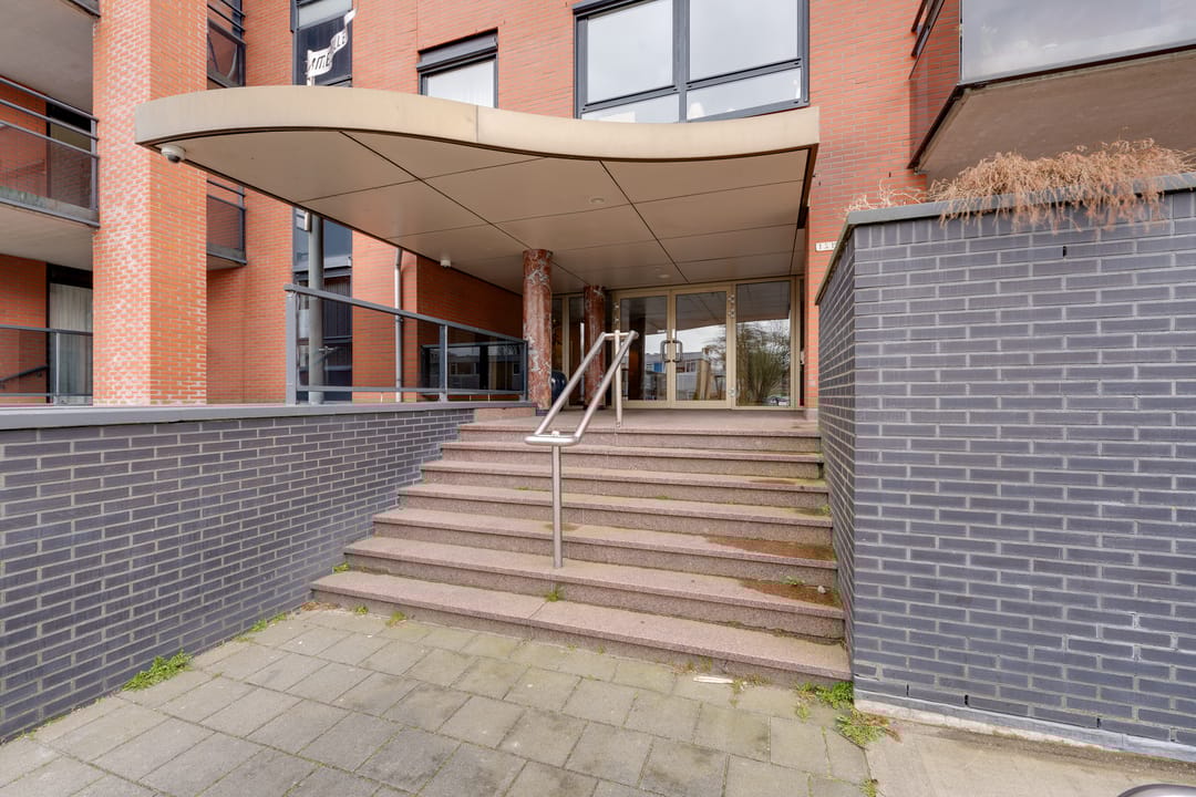 Photo 2 of Fluweelboomlaan 49