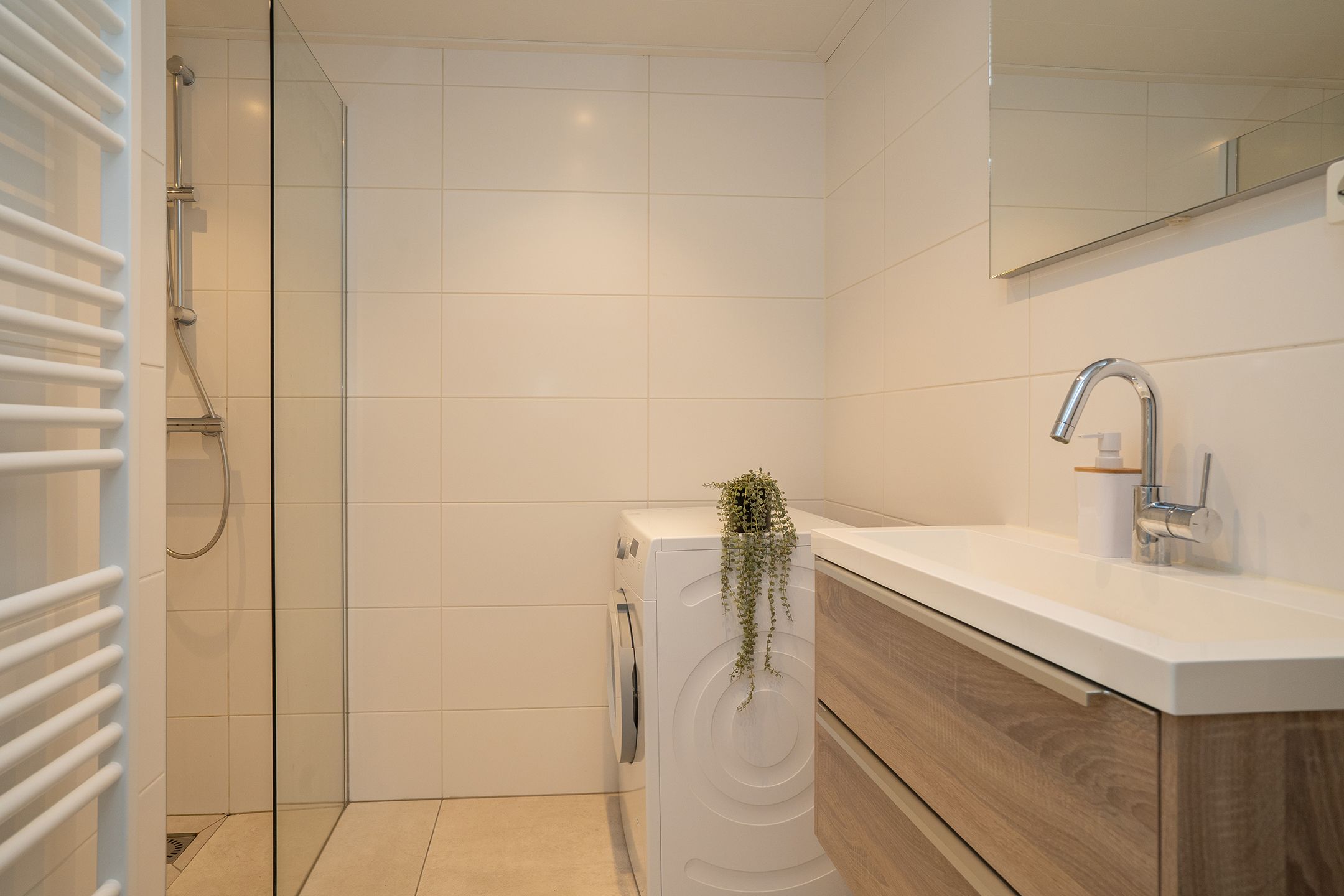 Foto 21 van Montbretiastraat 79