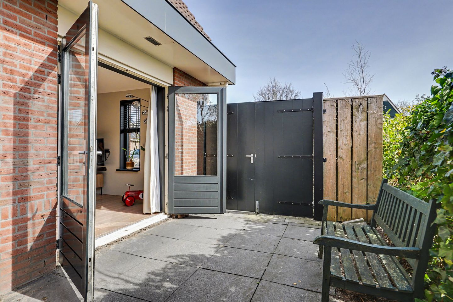 Photo 20 of J.J. Wernerstraat 33