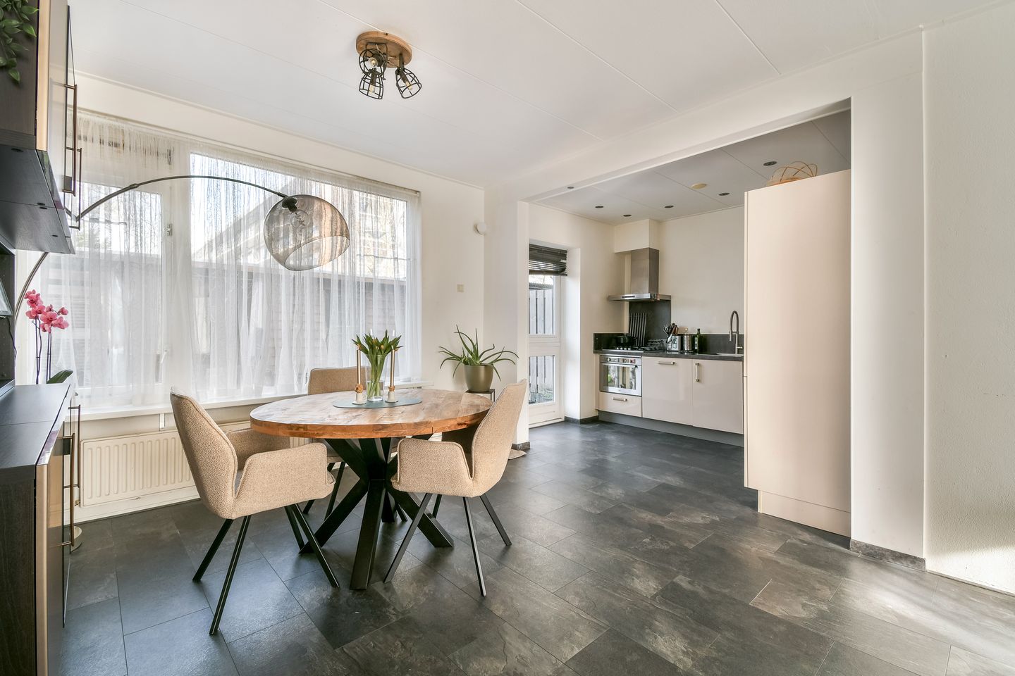 Foto 4 van Corneillestraat 32