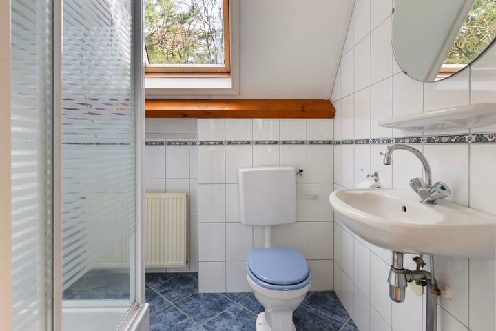 Photo 4 of Tullekenweg 22