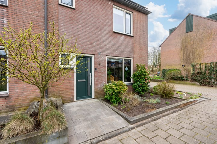 Foto 2 van Carrouselweg 81