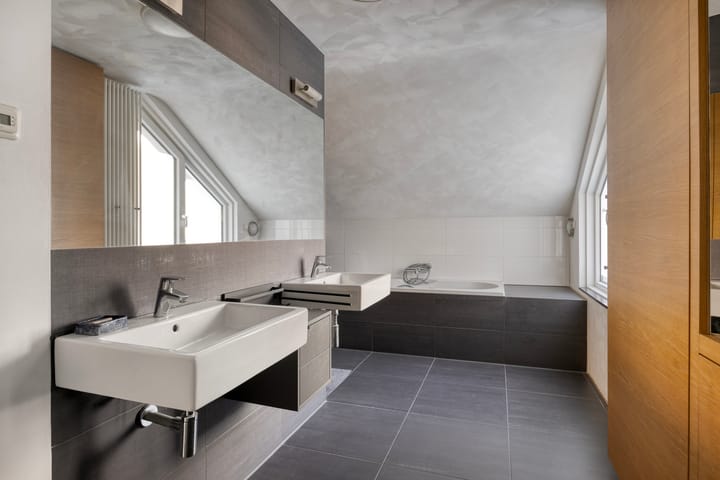 Foto 3 van Helenadal 12