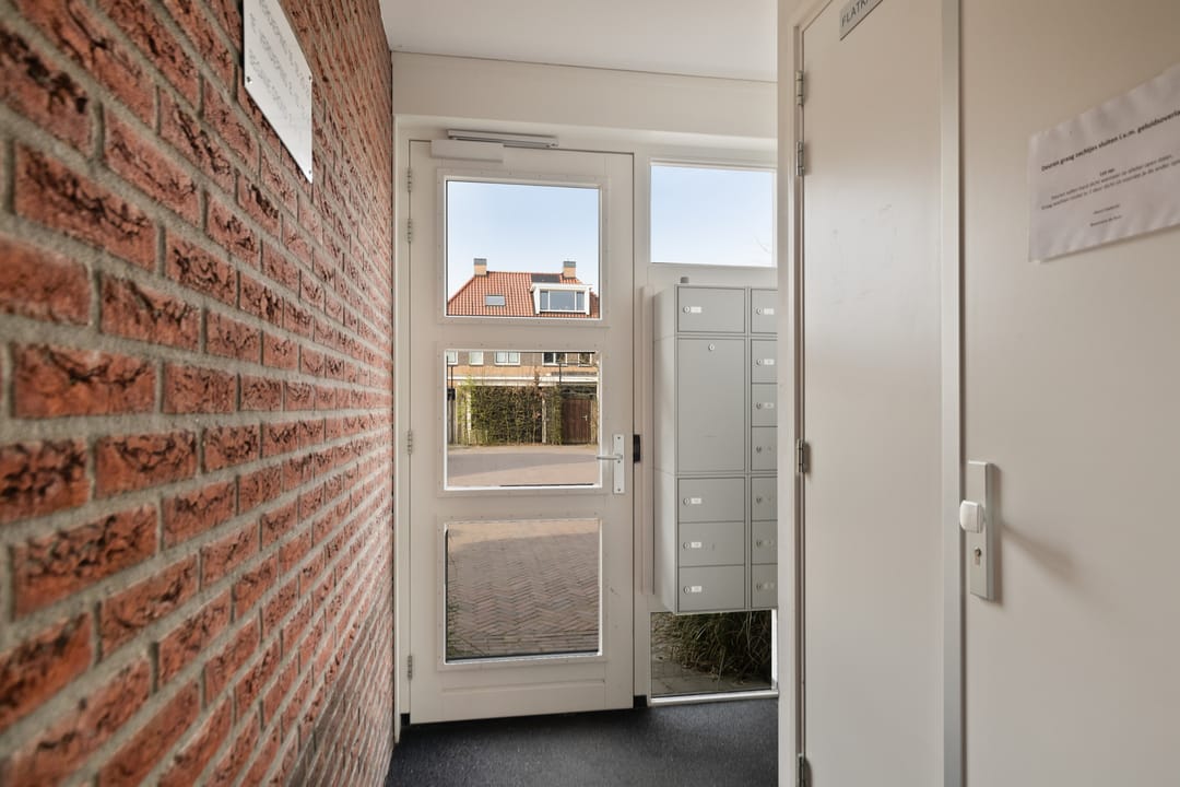 Photo 7 of De Bron 8