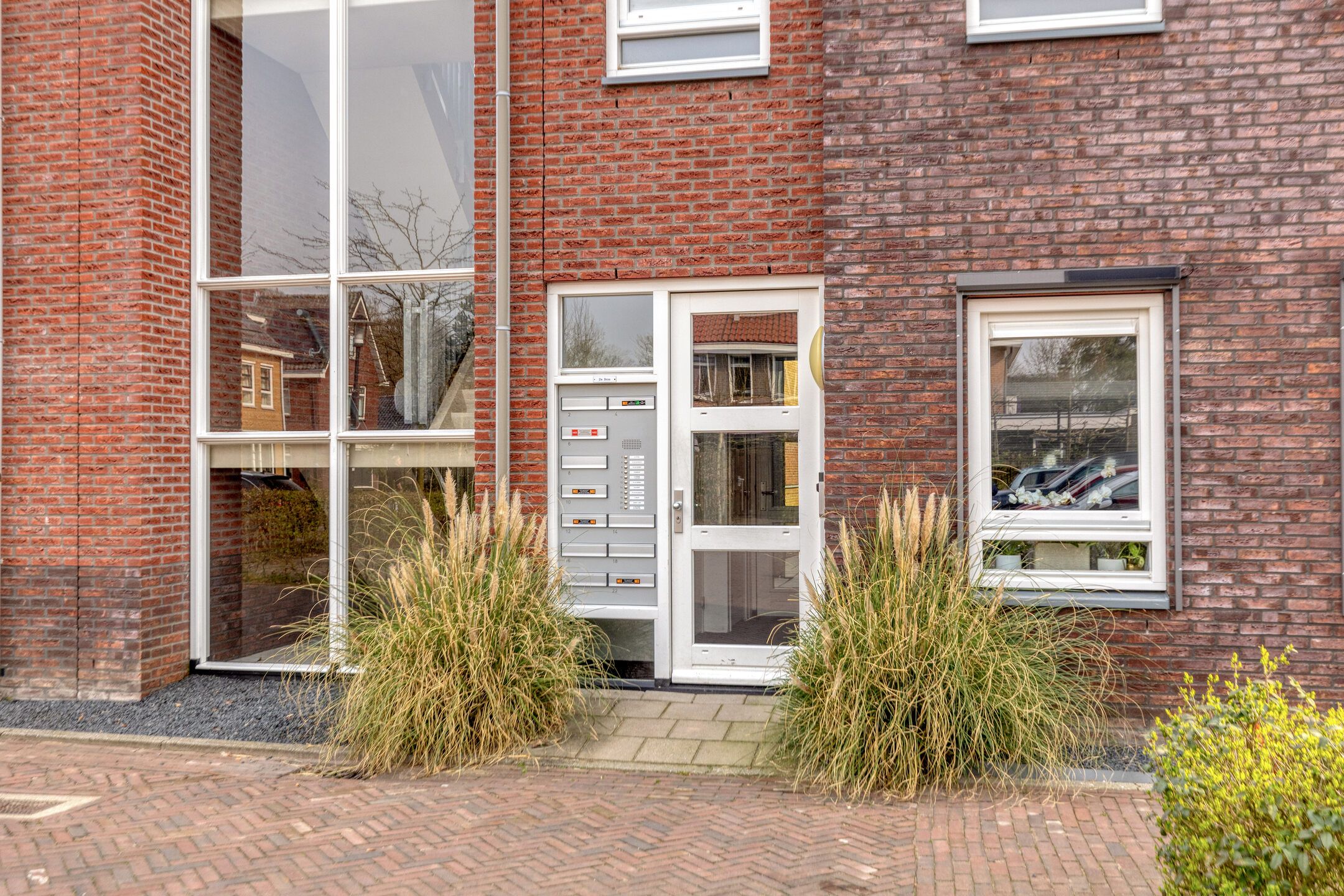 Photo 6 of De Bron 8