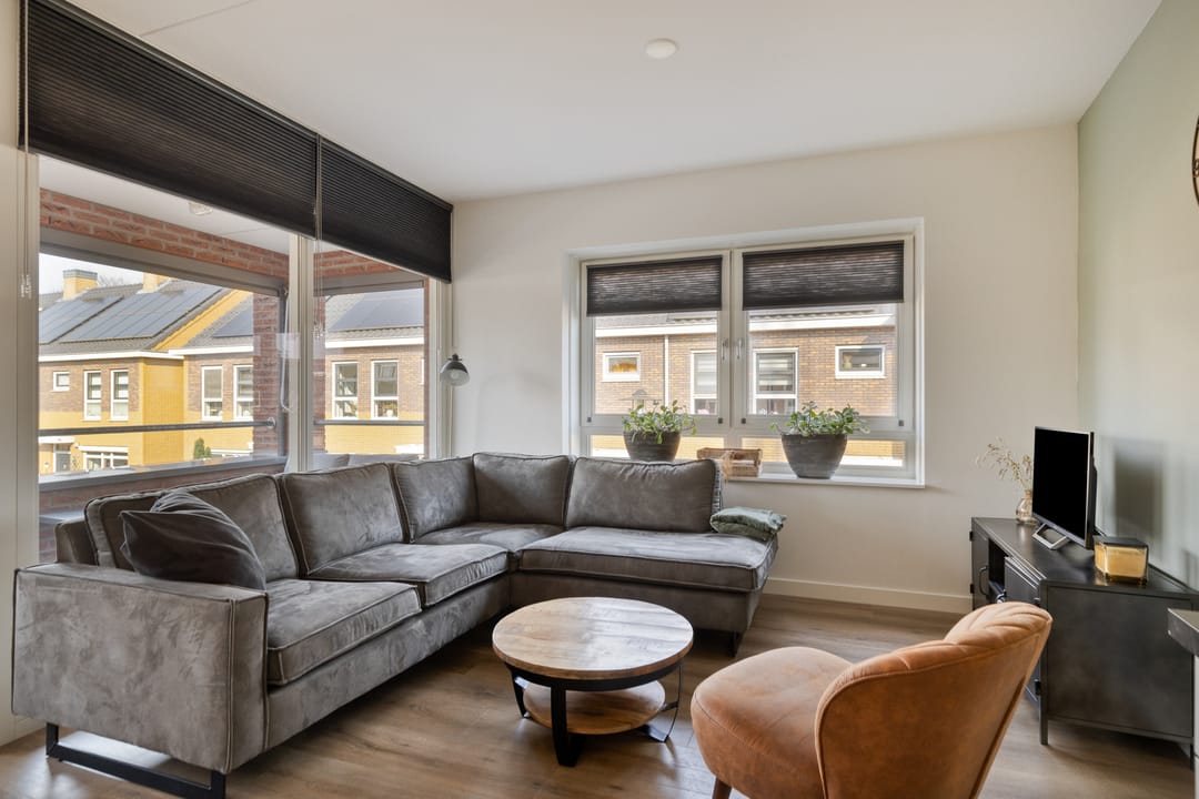 Photo 2 of De Bron 8