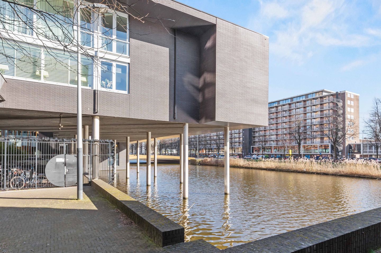 Foto 49 van George Gershwinlaan 119