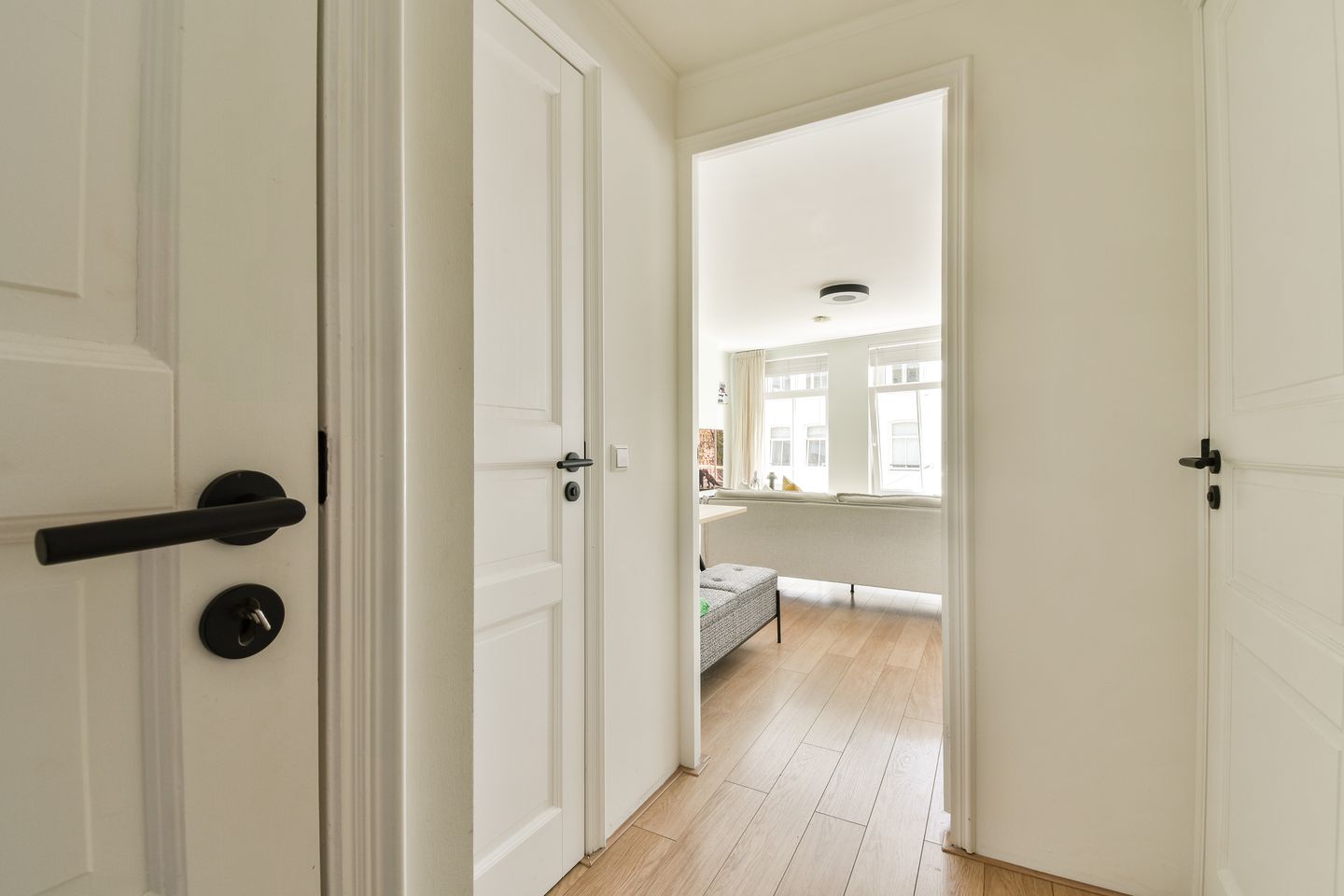 Foto 10 van Ferdinand Bolstraat 39-E