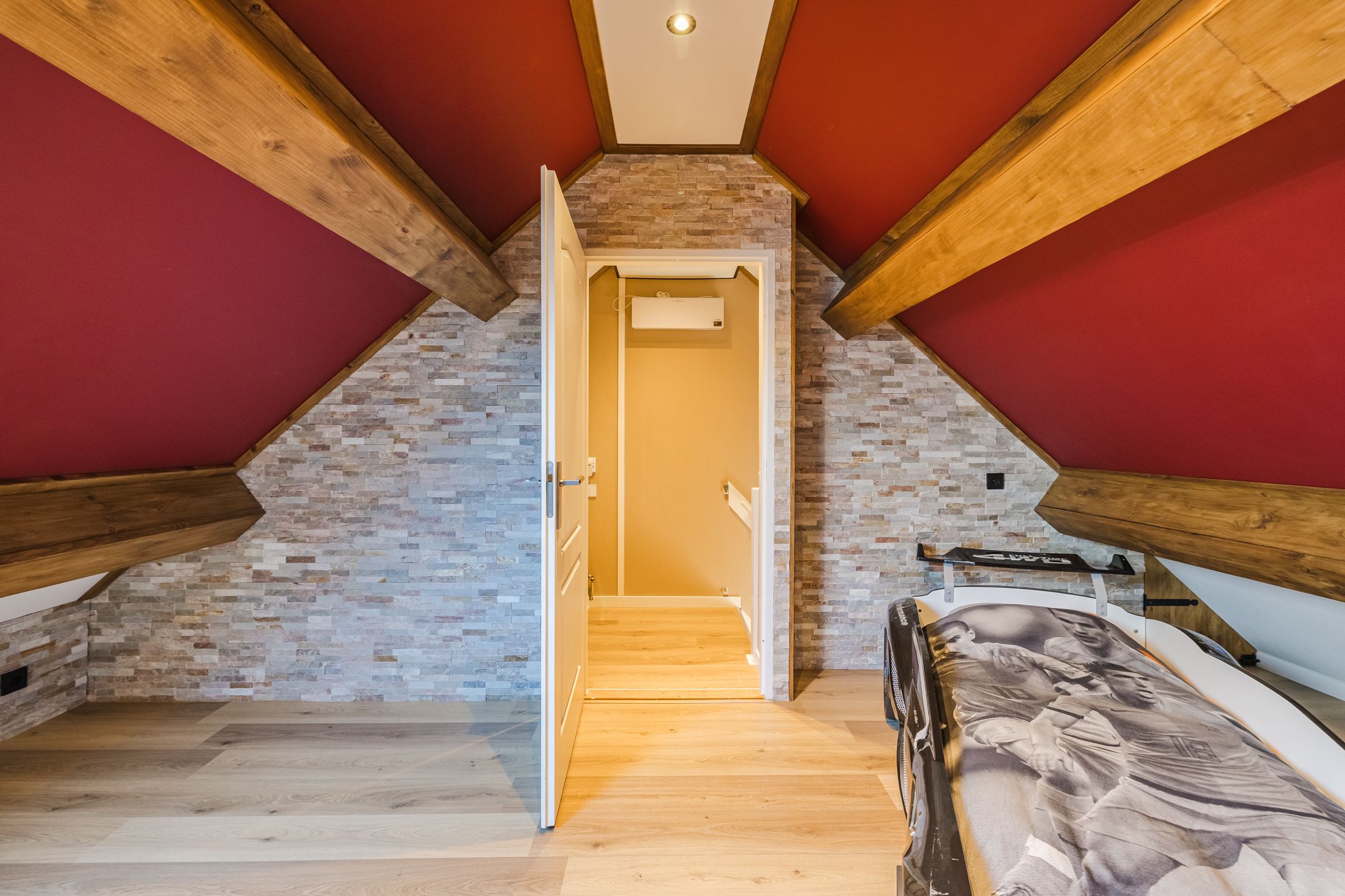 Foto 33 van Hooizolder 40