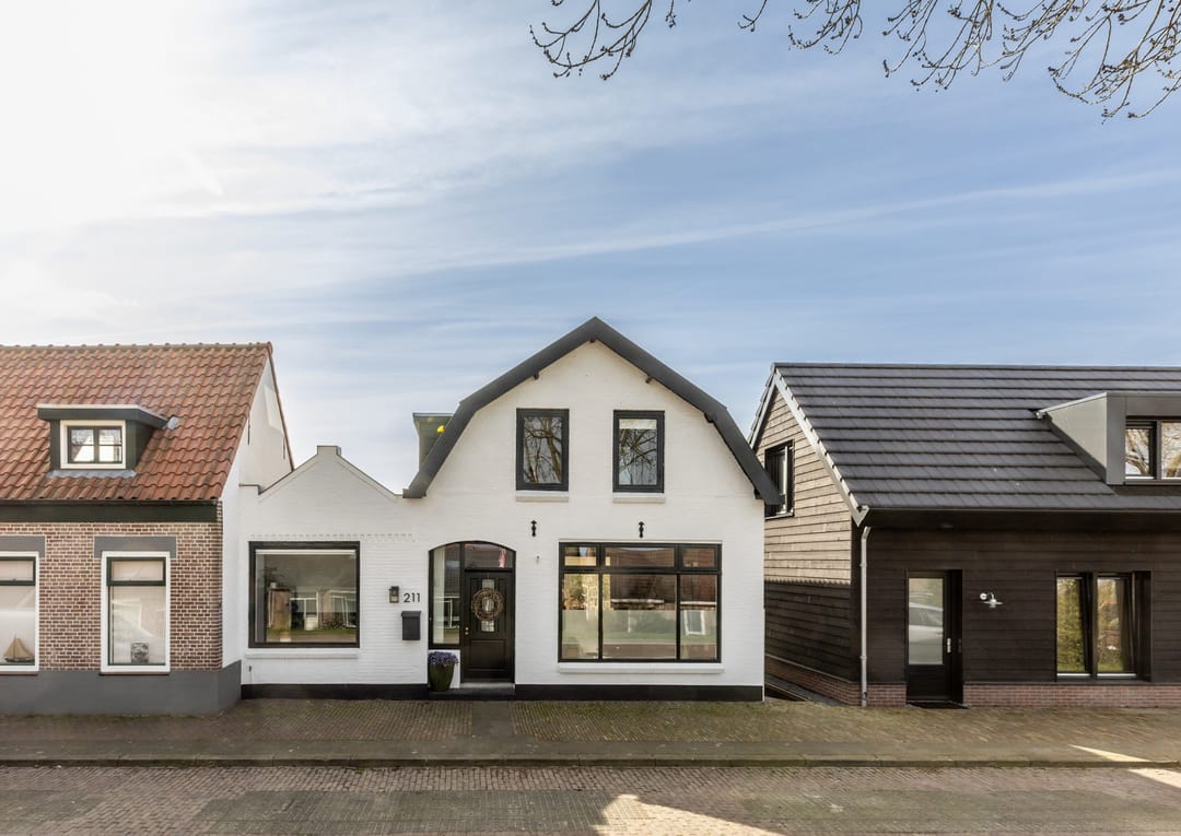 Photo 1 of Dorpsstraat 211