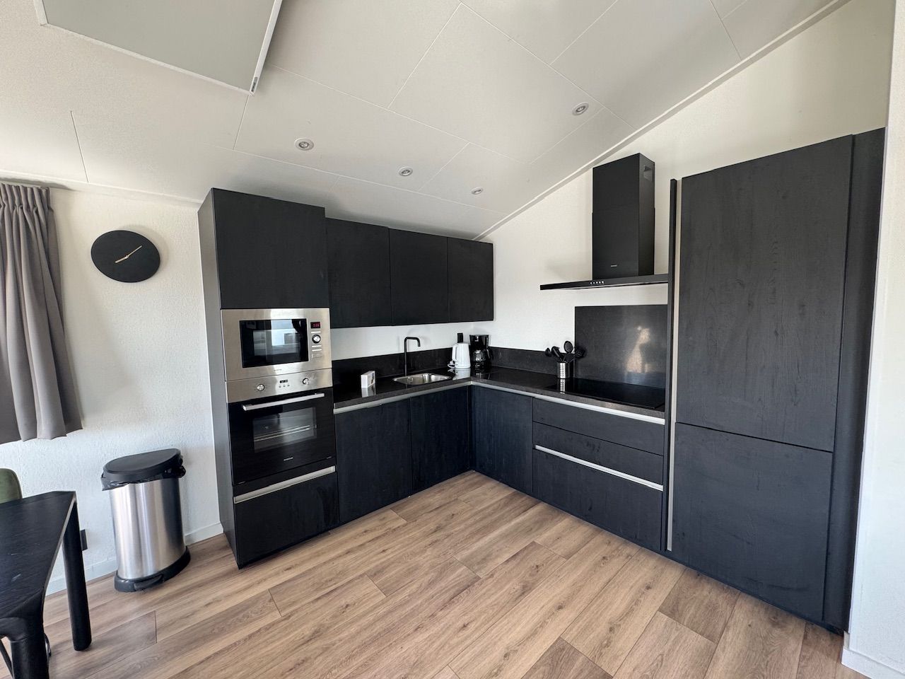 Photo 10 of Flevoweg 90-308